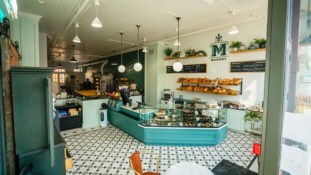 Mackenzies_FullDisplay 2